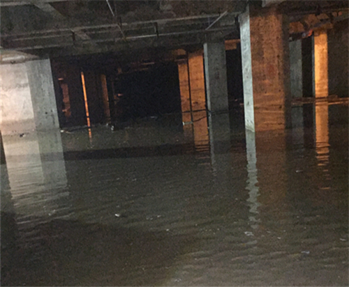 五棵松地下車(chē)庫(kù)滲漏水維修.png